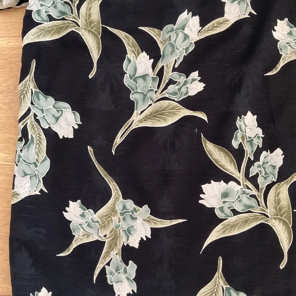Tommy Bahama Black Floral Hawaiian Shirt - Picture 7 of 7